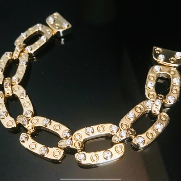 18 KT GOLD PLATED BRACELET Exquisite Luxury Designer STUNNING!  NEW CONDITION - Picture 2 of 16